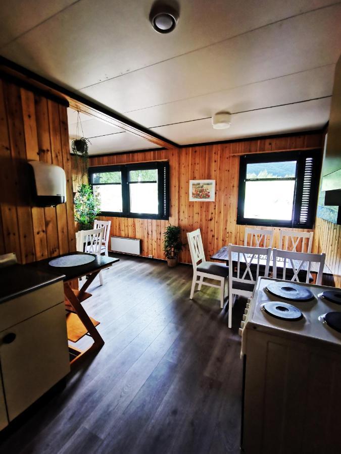 Tommerneset Camping Hotel Innhavet Buitenkant foto