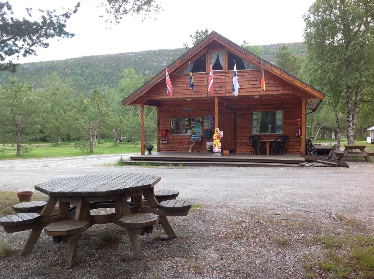 Tommerneset Camping Hotel Innhavet Buitenkant foto